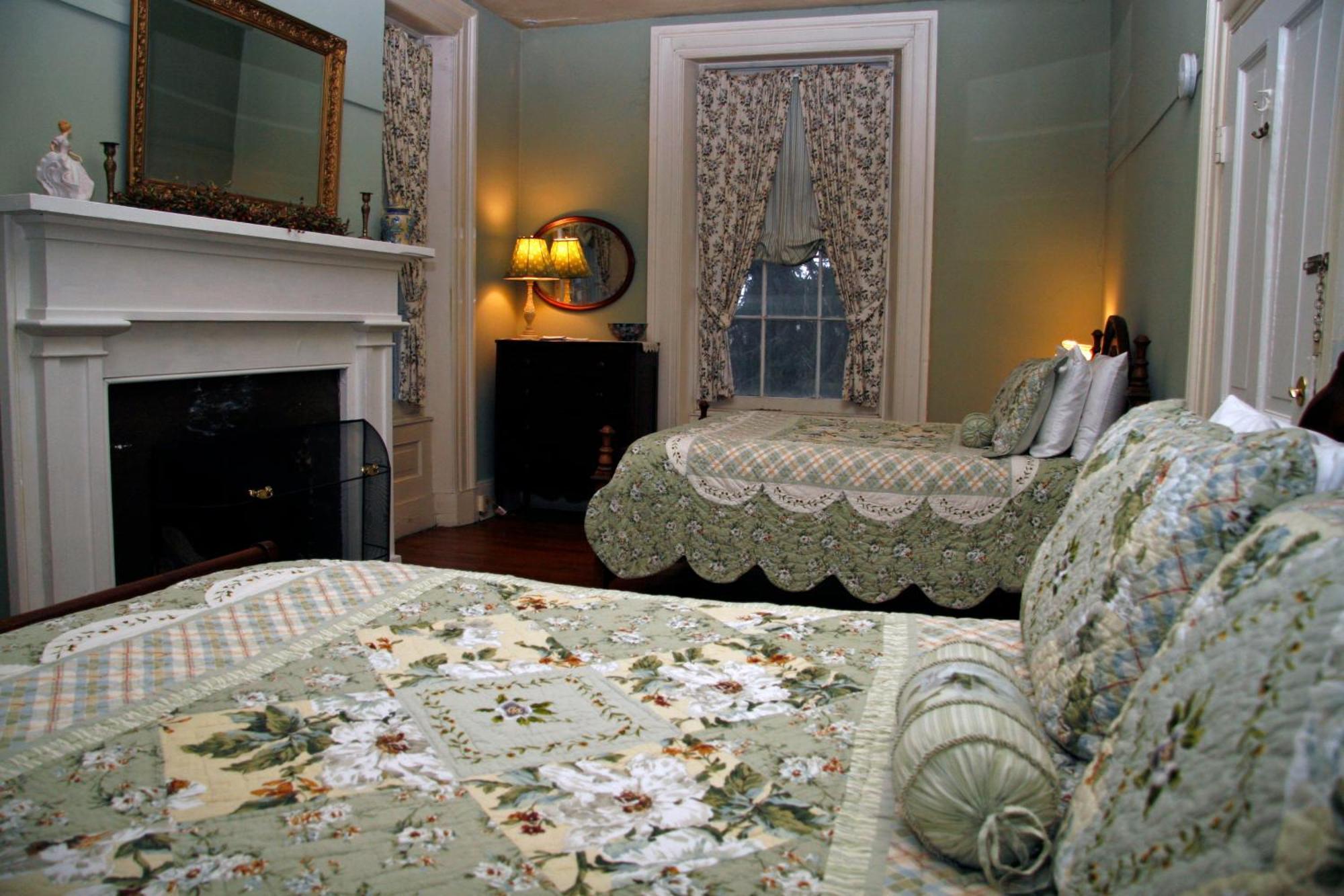 The Lafayette Inn & Restaurant Stanardsville Dış mekan fotoğraf