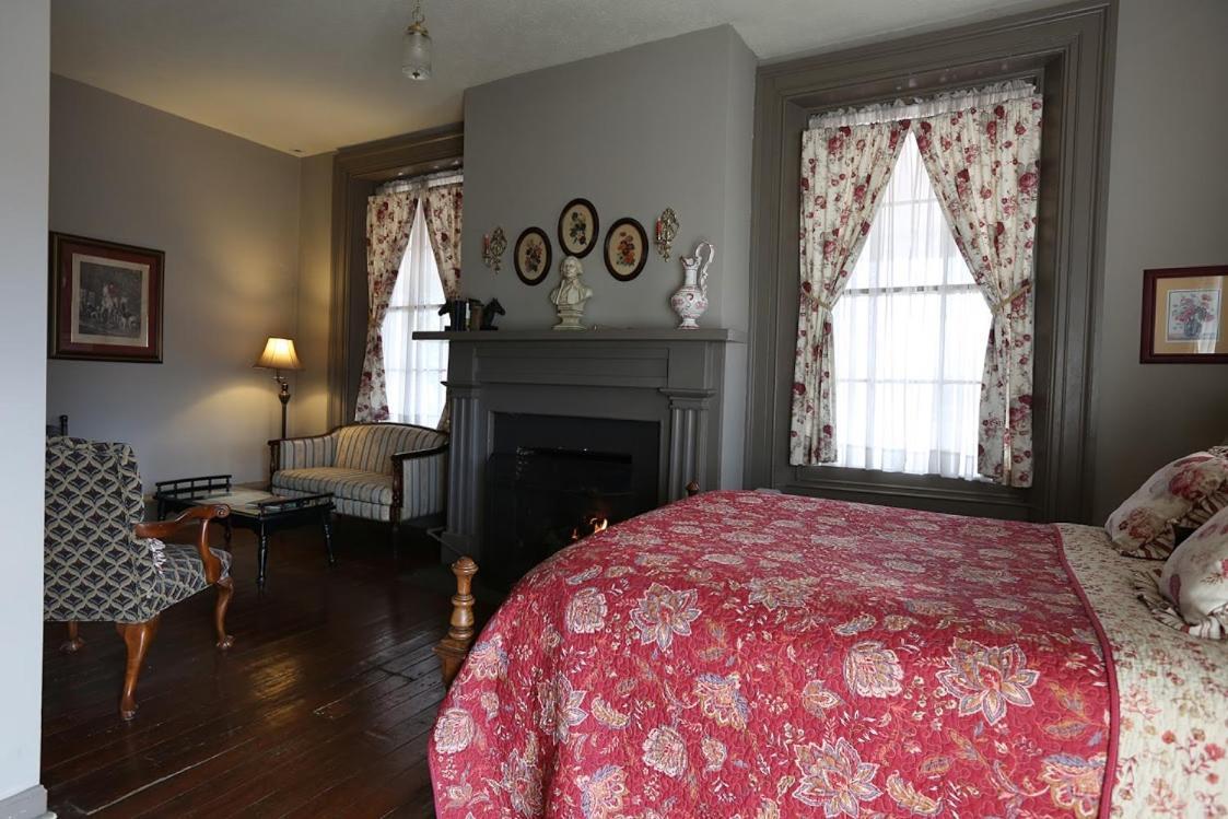 The Lafayette Inn & Restaurant Stanardsville Dış mekan fotoğraf